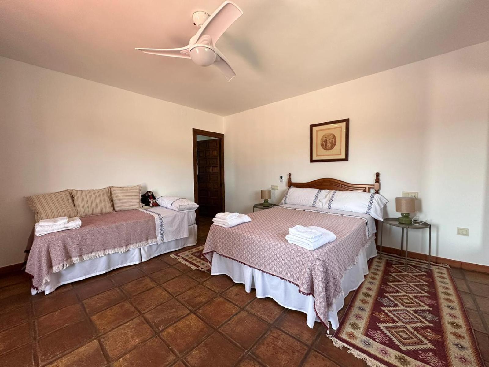 Casa Rural El Contarin - An Andalusian Escape, Archidona, Malaga Екстериор снимка